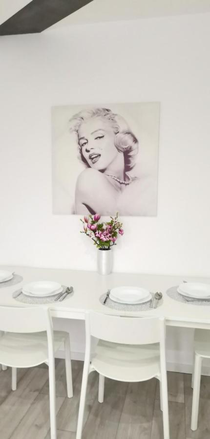 Marilyn Prijemny 3 Izbovy Byt V Raci Raca Dış mekan fotoğraf
